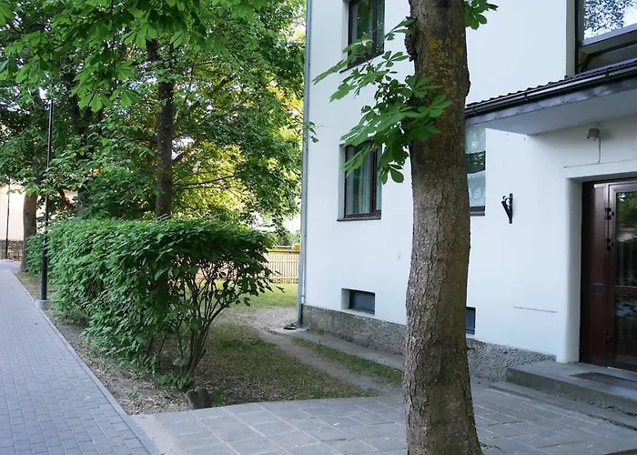 Maria Tolli * Κουρεσάαρε